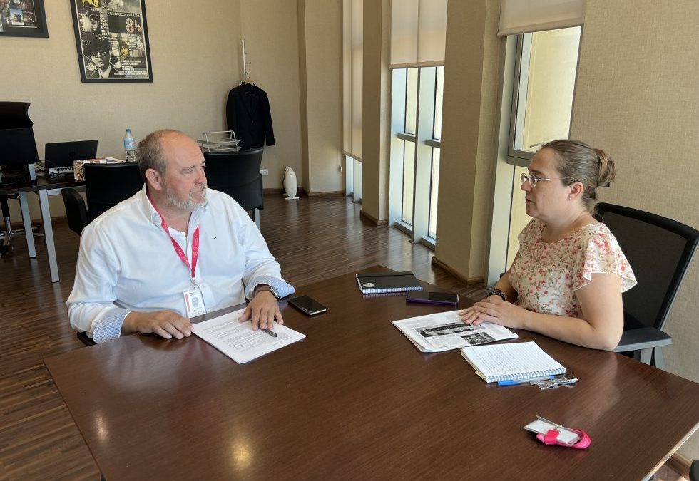 Miembros de la Cátedra de Análisis y Prospectiva del Audiovisual UMH visitan la Ciudad de la Luz
